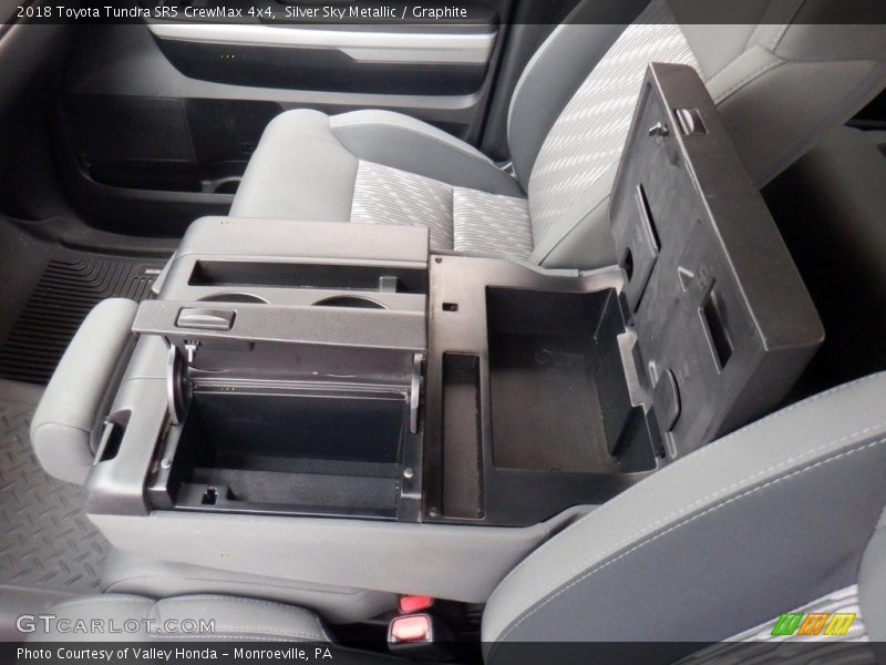Silver Sky Metallic / Graphite 2018 Toyota Tundra SR5 CrewMax 4x4