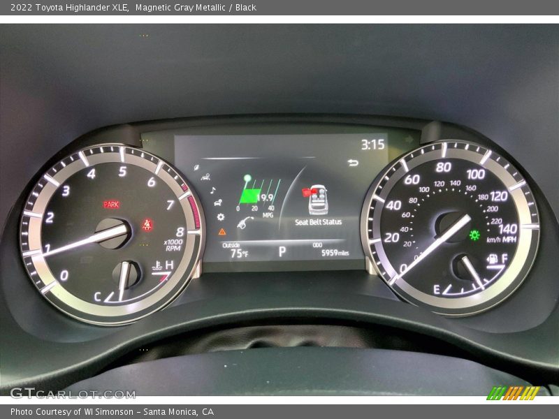  2022 Highlander XLE XLE Gauges