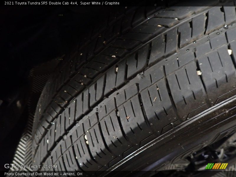 Super White / Graphite 2021 Toyota Tundra SR5 Double Cab 4x4