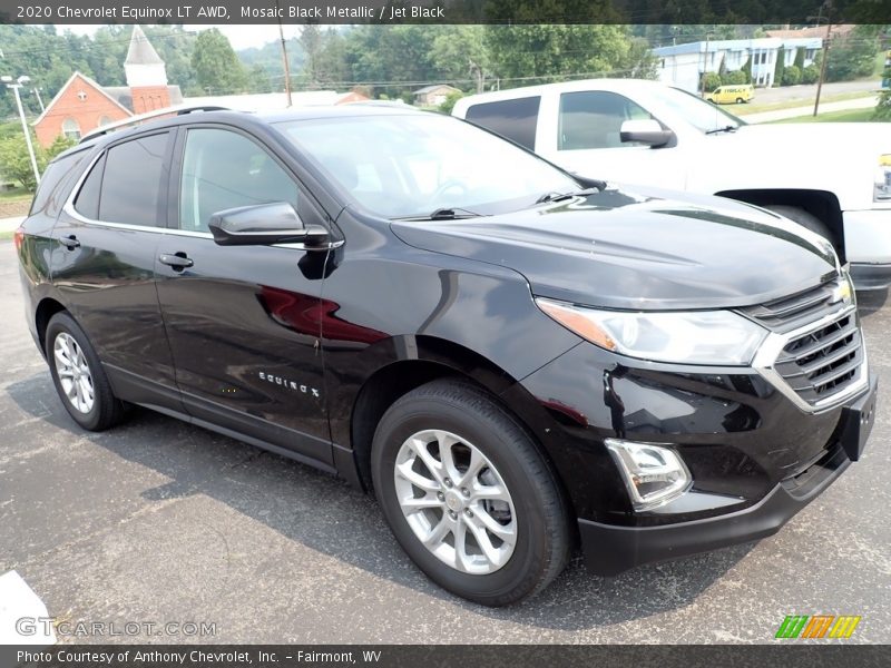 Front 3/4 View of 2020 Equinox LT AWD