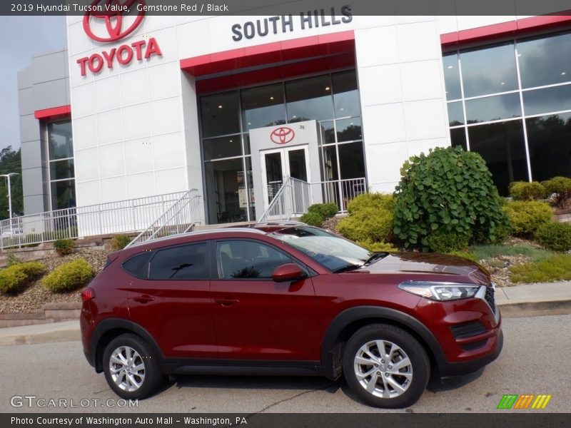 Gemstone Red / Black 2019 Hyundai Tucson Value