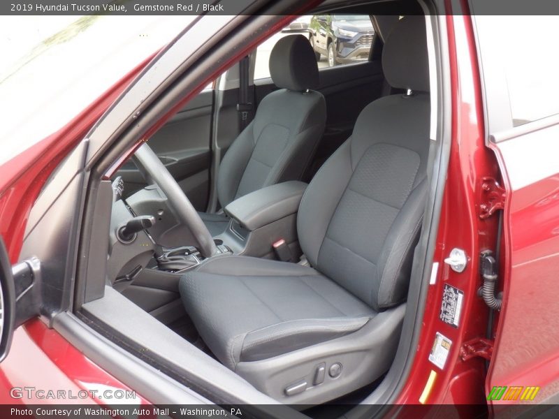 Front Seat of 2019 Tucson Value