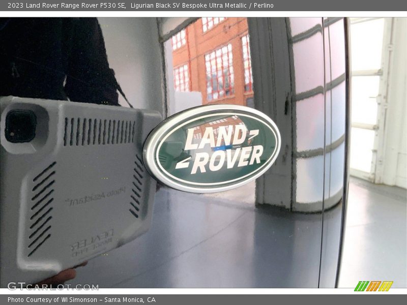  2023 Range Rover P530 SE Logo