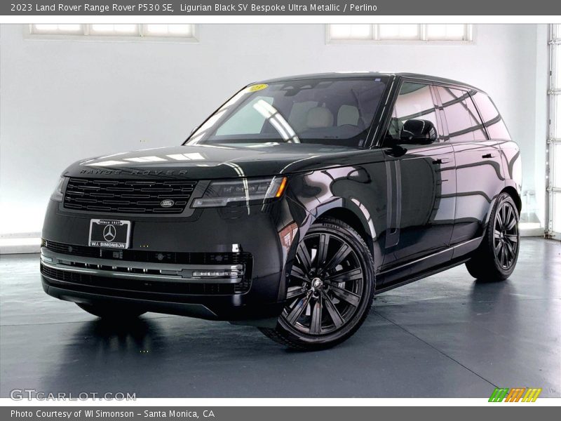  2023 Range Rover P530 SE Ligurian Black SV Bespoke Ultra Metallic