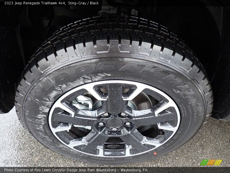  2023 Renegade Trailhawk 4x4 Wheel