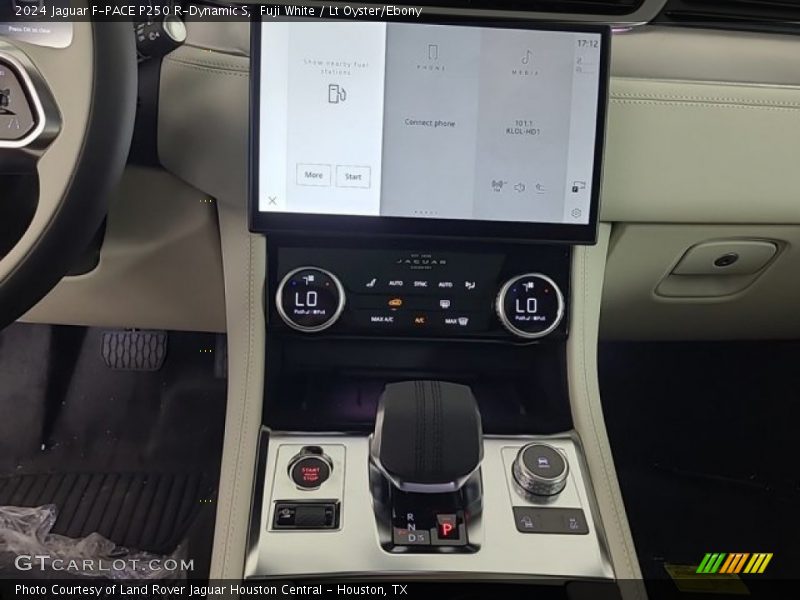  2024 F-PACE P250 R-Dynamic S 8 Speed Automatic Shifter