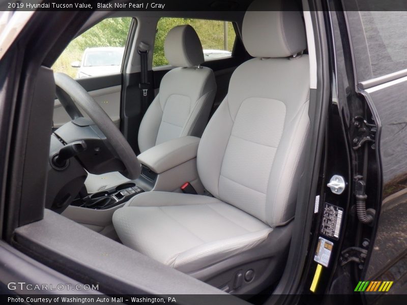 Black Noir Pearl / Gray 2019 Hyundai Tucson Value