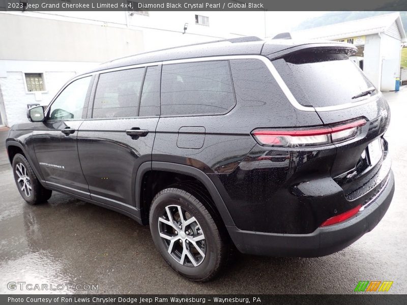 Diamond Black Crystal Pearl / Global Black 2023 Jeep Grand Cherokee L Limited 4x4