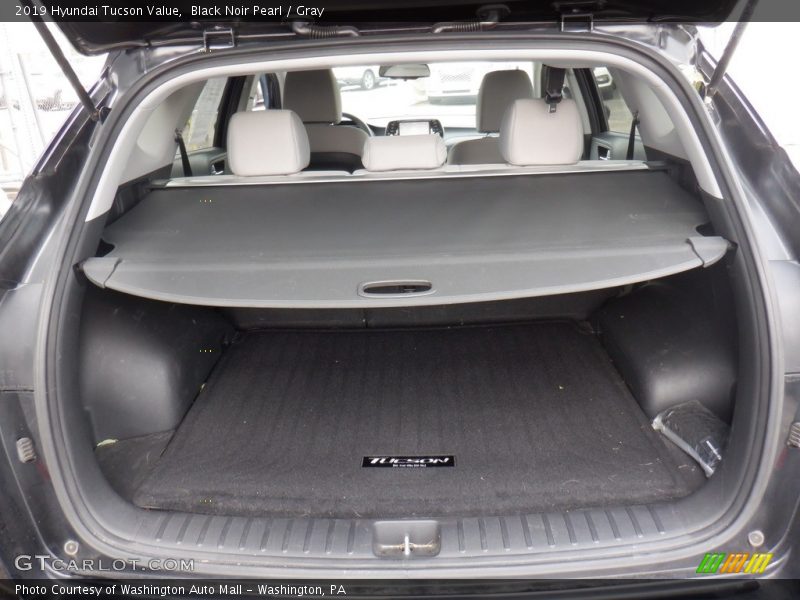 Black Noir Pearl / Gray 2019 Hyundai Tucson Value