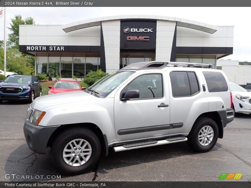 Brilliant Silver / Gray 2014 Nissan Xterra S 4x4