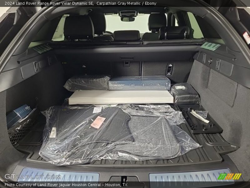  2024 Range Rover Velar Dynamic SE Trunk
