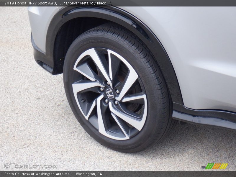 Lunar Silver Metallic / Black 2019 Honda HR-V Sport AWD
