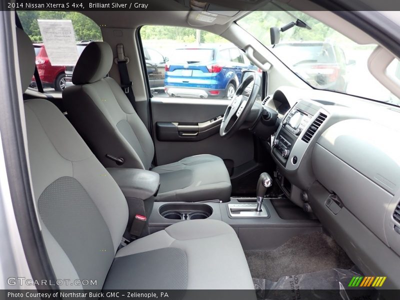 Front Seat of 2014 Xterra S 4x4