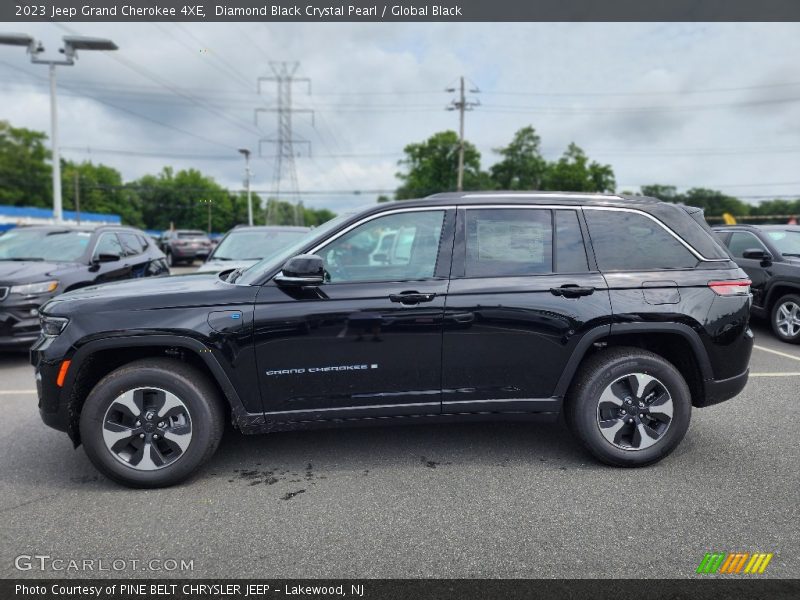Diamond Black Crystal Pearl / Global Black 2023 Jeep Grand Cherokee 4XE