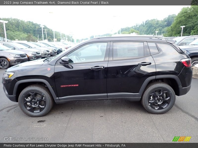  2023 Compass Trailhawk 4x4 Diamond Black Crystal Pearl