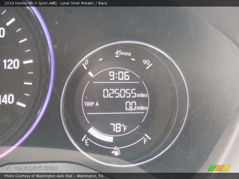 Lunar Silver Metallic / Black 2019 Honda HR-V Sport AWD