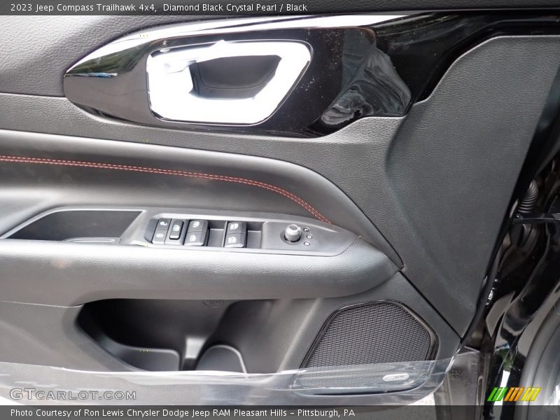 Diamond Black Crystal Pearl / Black 2023 Jeep Compass Trailhawk 4x4