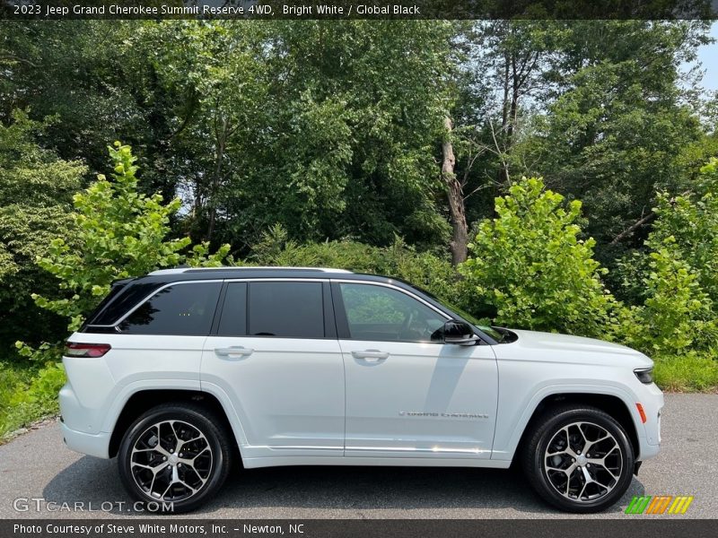 2023 Grand Cherokee Summit Reserve 4WD Bright White