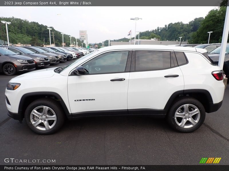 Bright White / Black 2023 Jeep Compass Sport 4x4