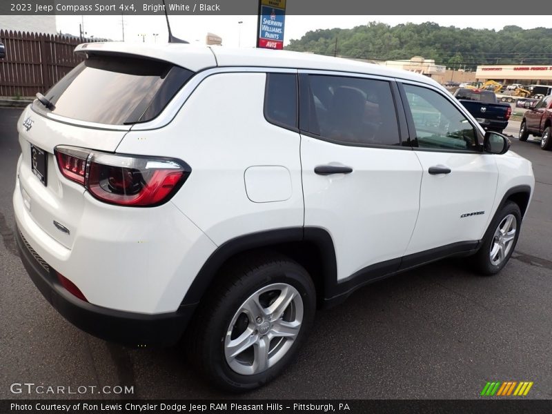 Bright White / Black 2023 Jeep Compass Sport 4x4