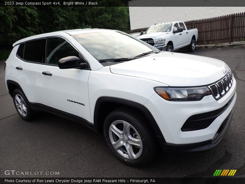 Bright White / Black 2023 Jeep Compass Sport 4x4