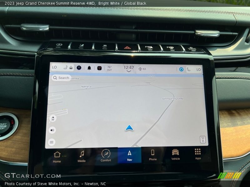 Navigation of 2023 Grand Cherokee Summit Reserve 4WD
