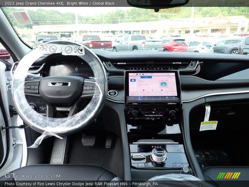 Bright White / Global Black 2023 Jeep Grand Cherokee 4XE