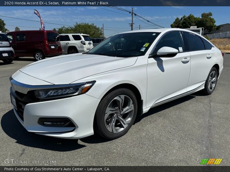 Front 3/4 View of 2020 Accord EX-L Sedan