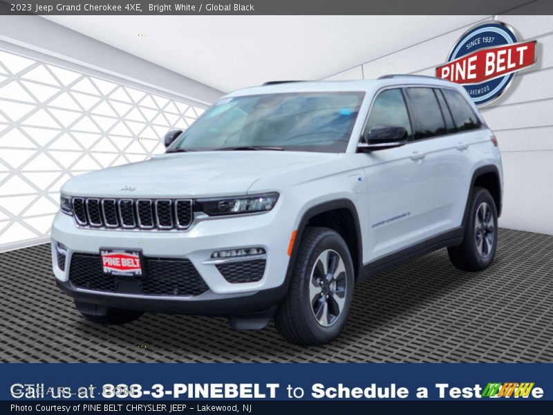 Bright White / Global Black 2023 Jeep Grand Cherokee 4XE