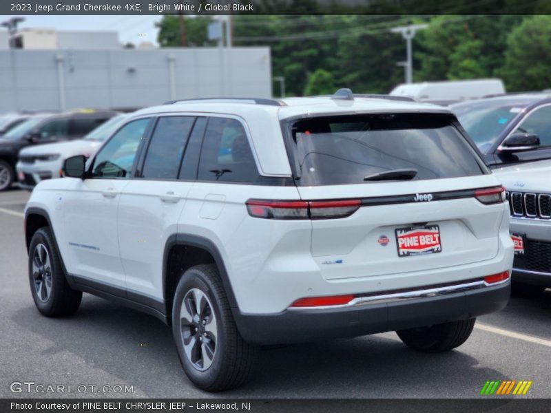 Bright White / Global Black 2023 Jeep Grand Cherokee 4XE