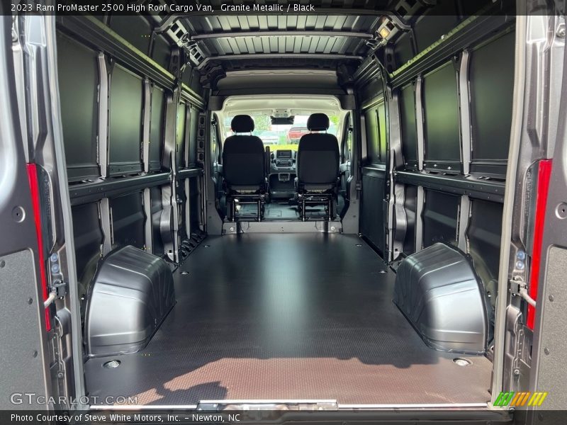  2023 ProMaster 2500 High Roof Cargo Van Trunk