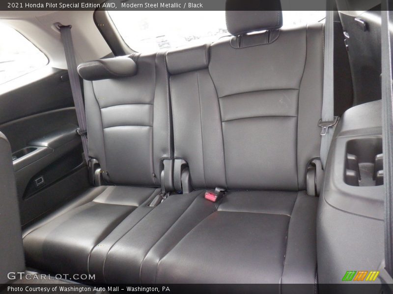 Modern Steel Metallic / Black 2021 Honda Pilot Special Edition AWD