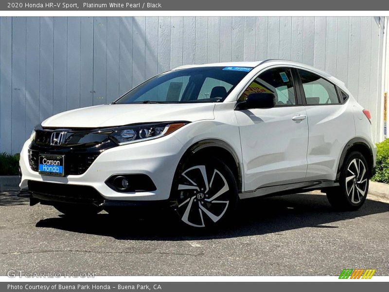 Front 3/4 View of 2020 HR-V Sport