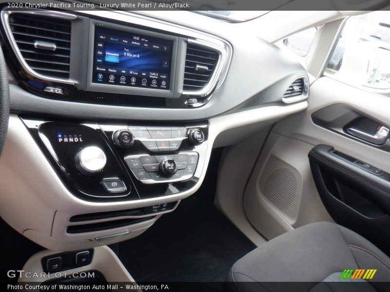 Luxury White Pearl / Alloy/Black 2020 Chrysler Pacifica Touring