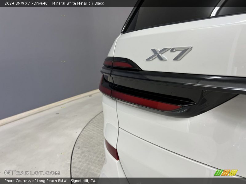  2024 X7 xDrive40i Logo