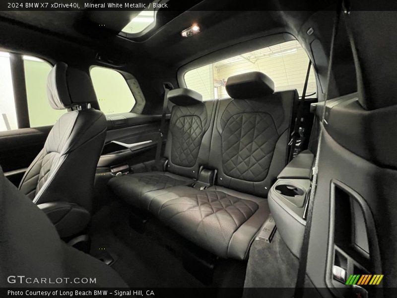 Rear Seat of 2024 X7 xDrive40i