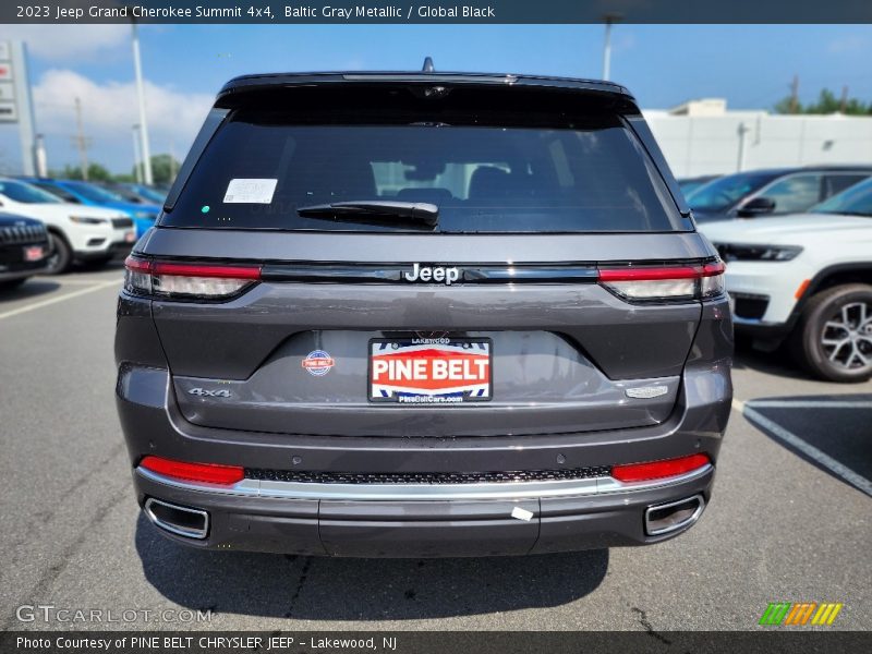 Baltic Gray Metallic / Global Black 2023 Jeep Grand Cherokee Summit 4x4