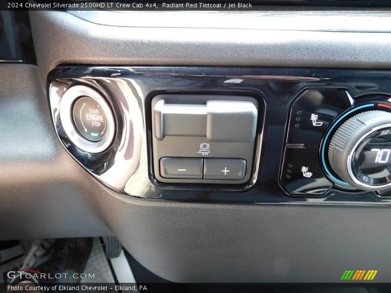 Controls of 2024 Silverado 2500HD LT Crew Cab 4x4