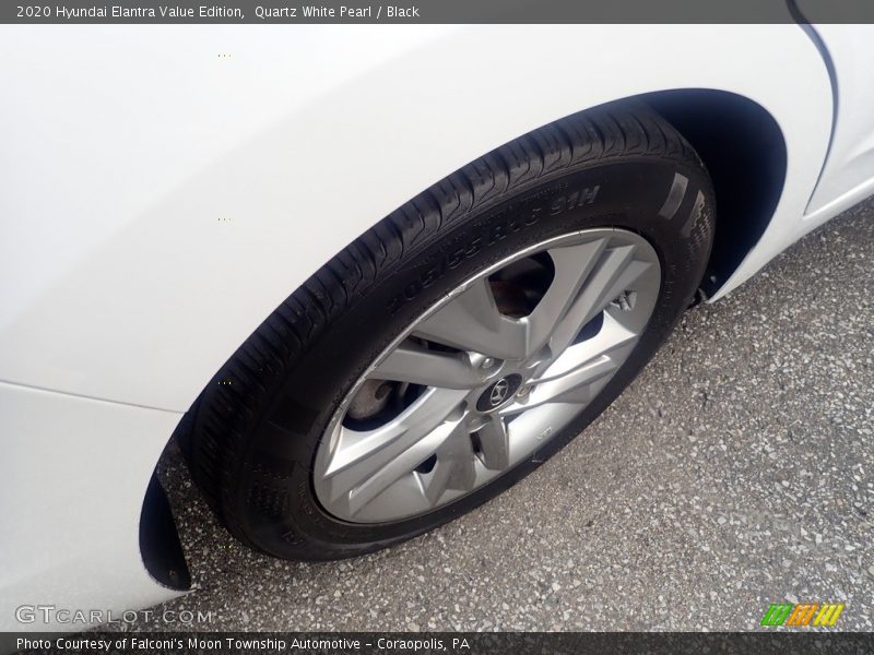 Quartz White Pearl / Black 2020 Hyundai Elantra Value Edition