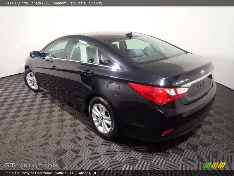 Phantom Black Metallic / Gray 2014 Hyundai Sonata GLS