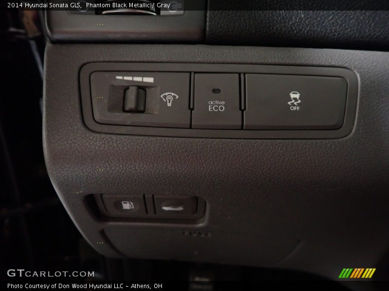 Phantom Black Metallic / Gray 2014 Hyundai Sonata GLS
