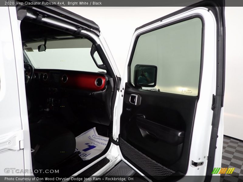 Bright White / Black 2020 Jeep Gladiator Rubicon 4x4