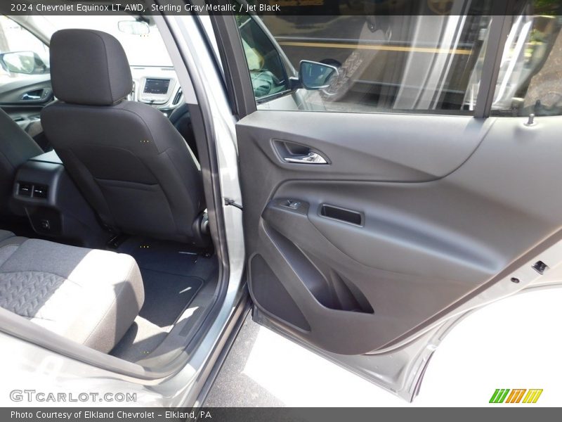 Door Panel of 2024 Equinox LT AWD