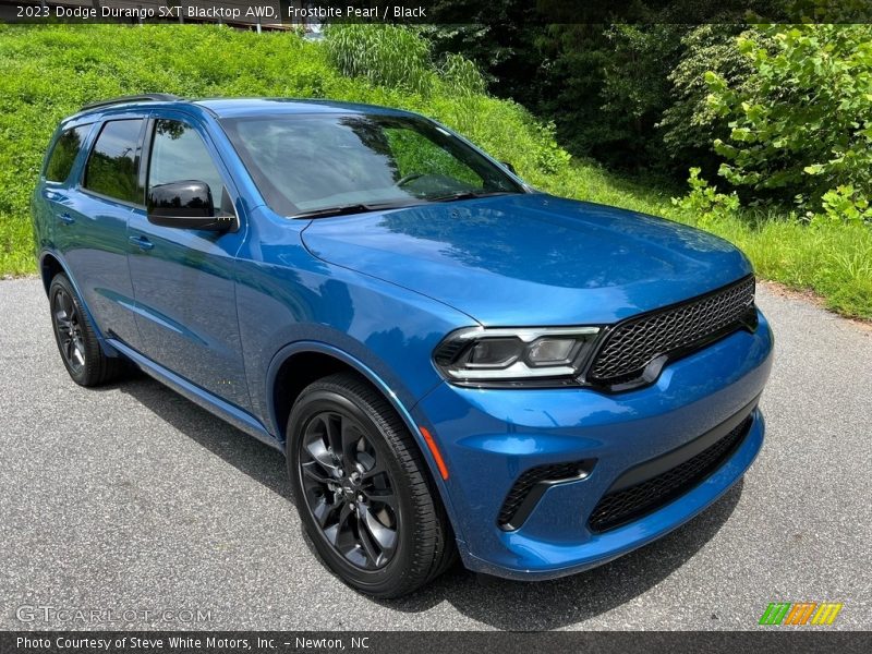 Front 3/4 View of 2023 Durango SXT Blacktop AWD