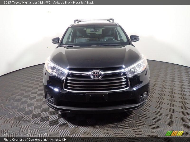 Attitude Black Metallic / Black 2015 Toyota Highlander XLE AWD