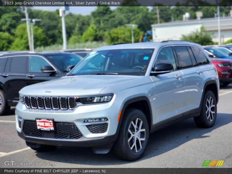 Silver Zynith / Global Black 2023 Jeep Grand Cherokee Limited 4x4