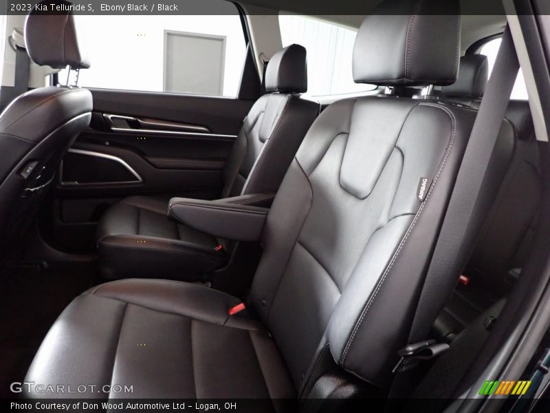 Ebony Black / Black 2023 Kia Telluride S