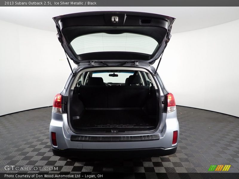 Ice Silver Metallic / Black 2013 Subaru Outback 2.5i