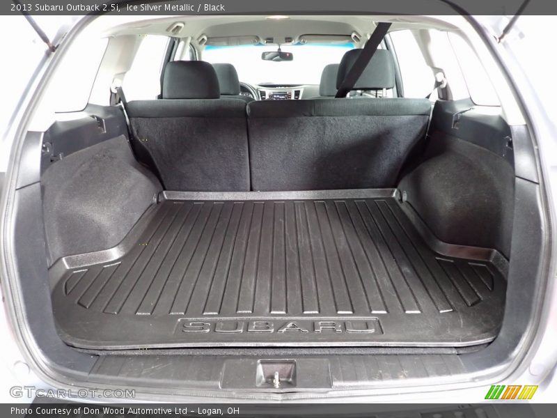 Ice Silver Metallic / Black 2013 Subaru Outback 2.5i