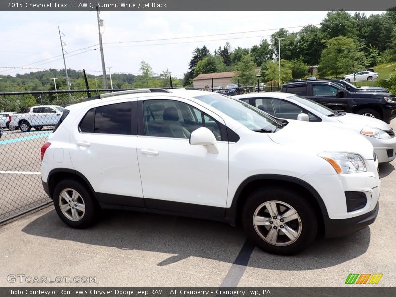 Summit White / Jet Black 2015 Chevrolet Trax LT AWD